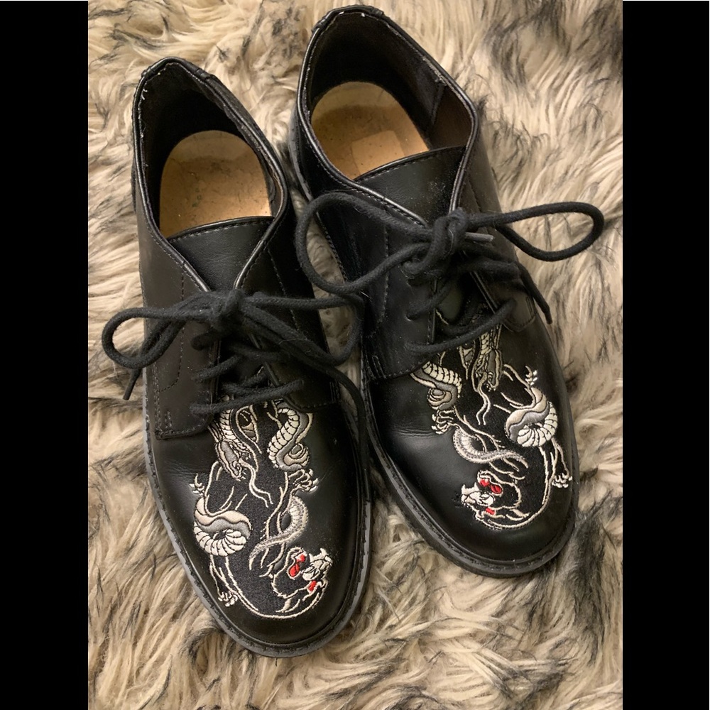 Panther black shoes size 8